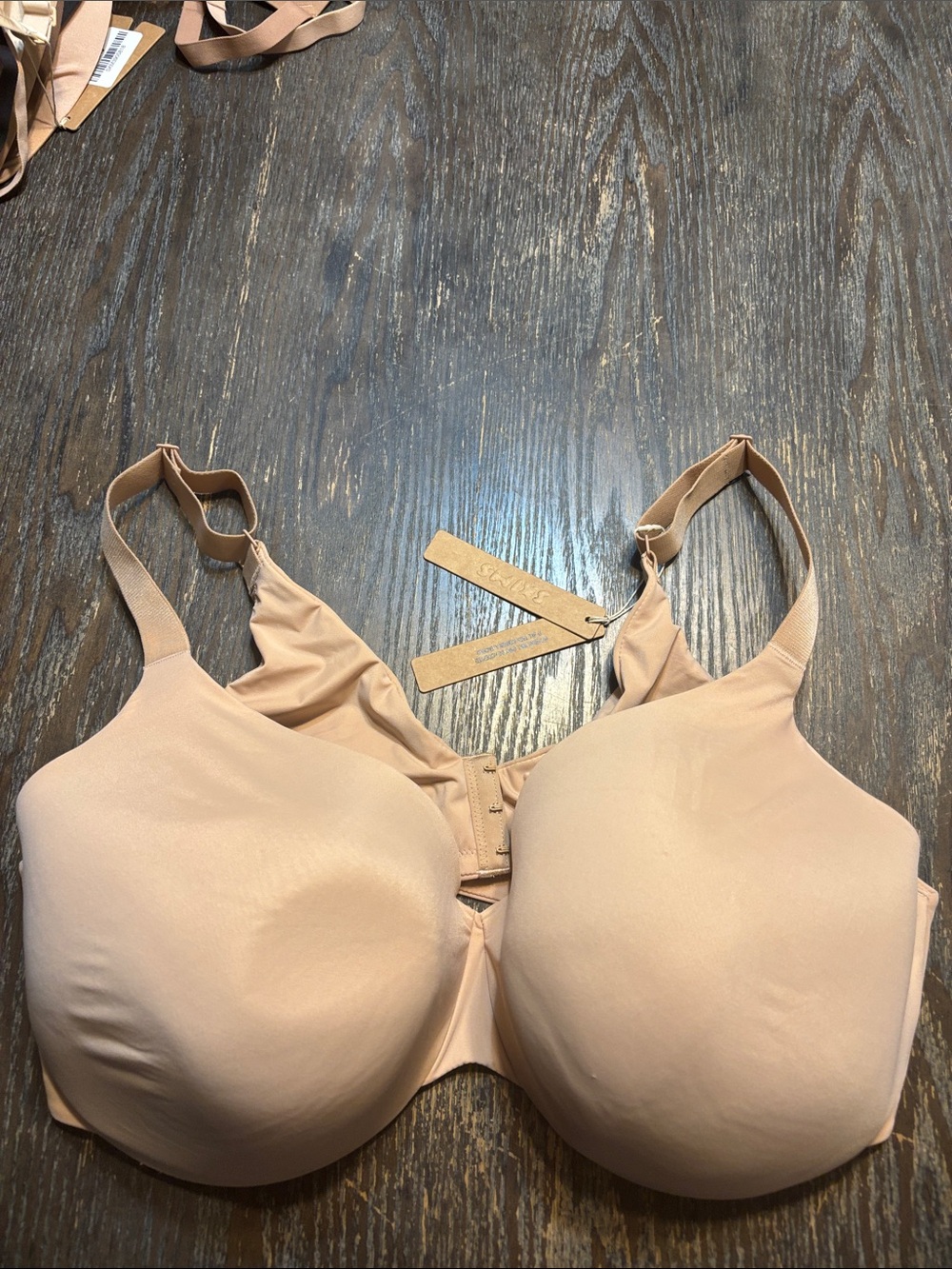 SKIMS Smooth intimate Full Coverage 42DDD clay NWT Bra creases pads